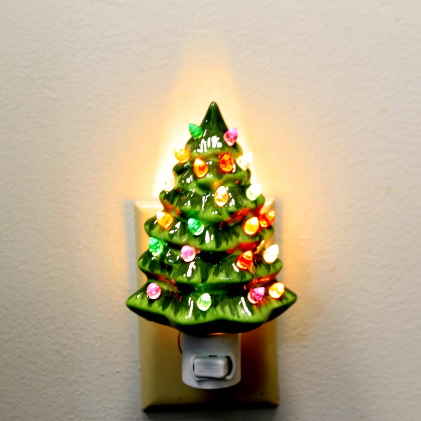 Ganz The Christmas Tree Night Light Standard