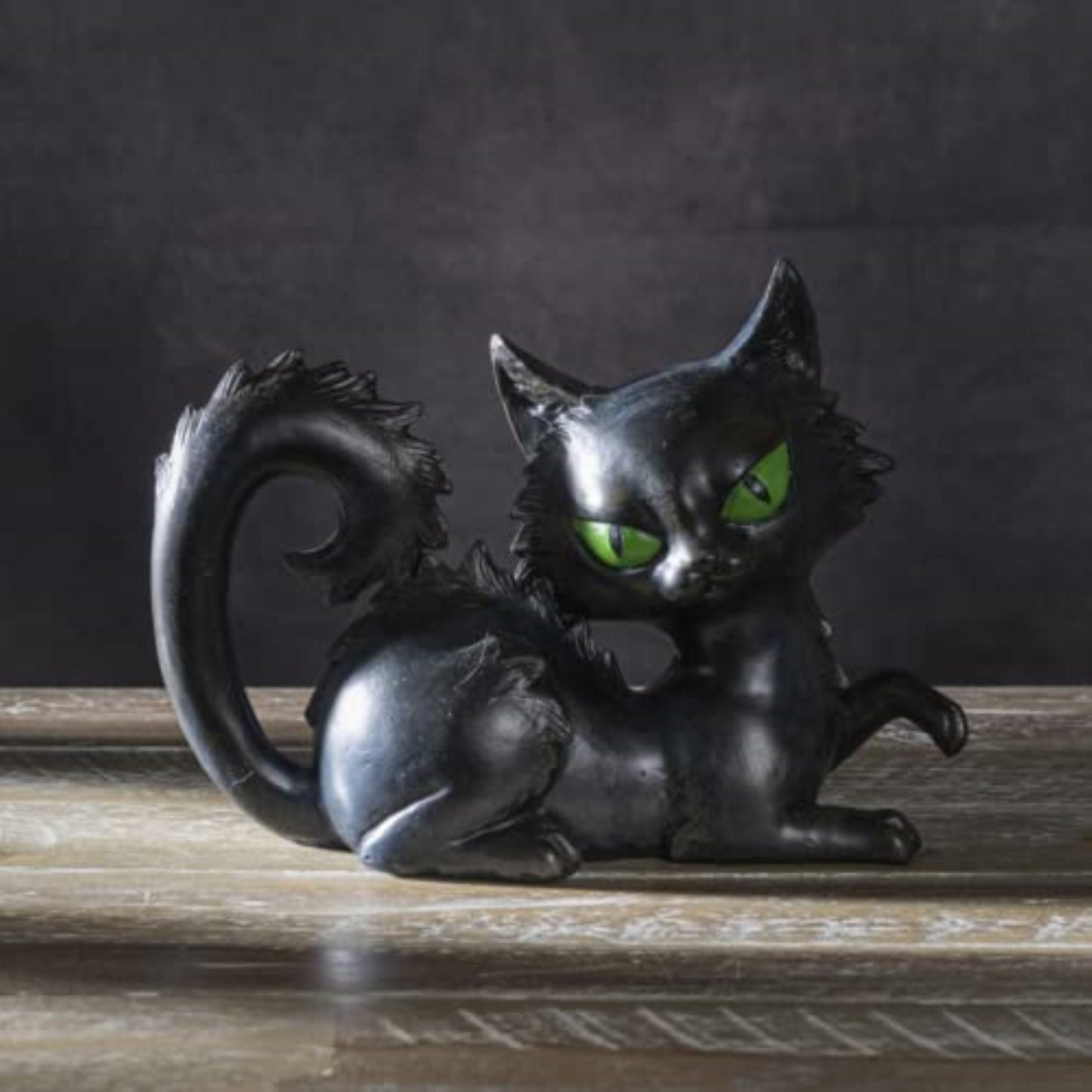 Black Cat Sitting Figurine Spooky Polyresin Statue and Home Decoration 8.27 Inches x 3.15 Inches x 5.91 Inches