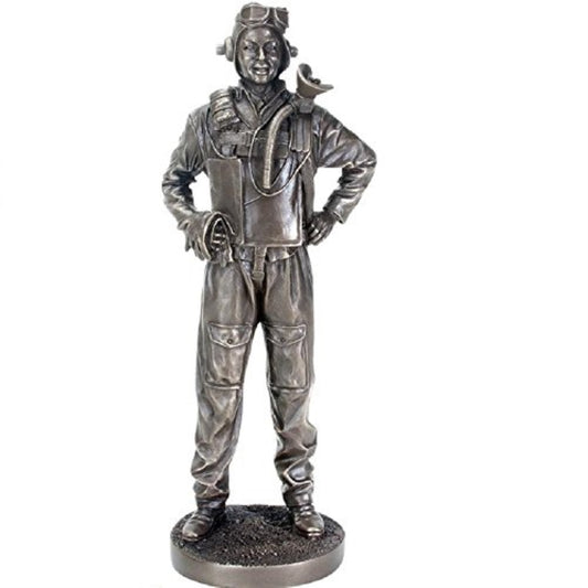 World War Two Airman Pilot Resin Statue Figurine WWII Military Aircraft Decoration 11.75 inch