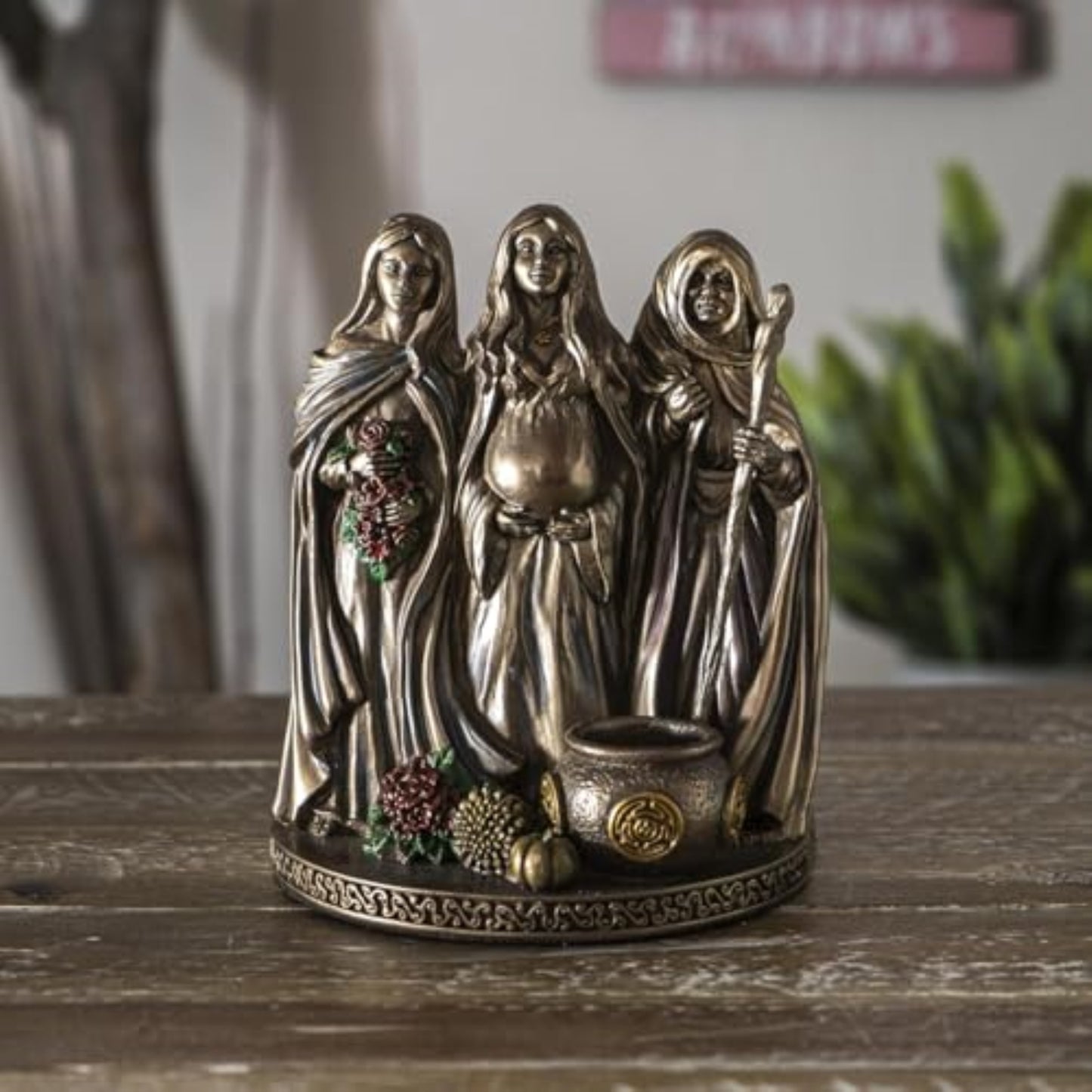 Celtic Moon Goddess Statue Triple Sacred Mother Maiden Crone 5.75 inches Tall Hecate Brigid Wicca Decor