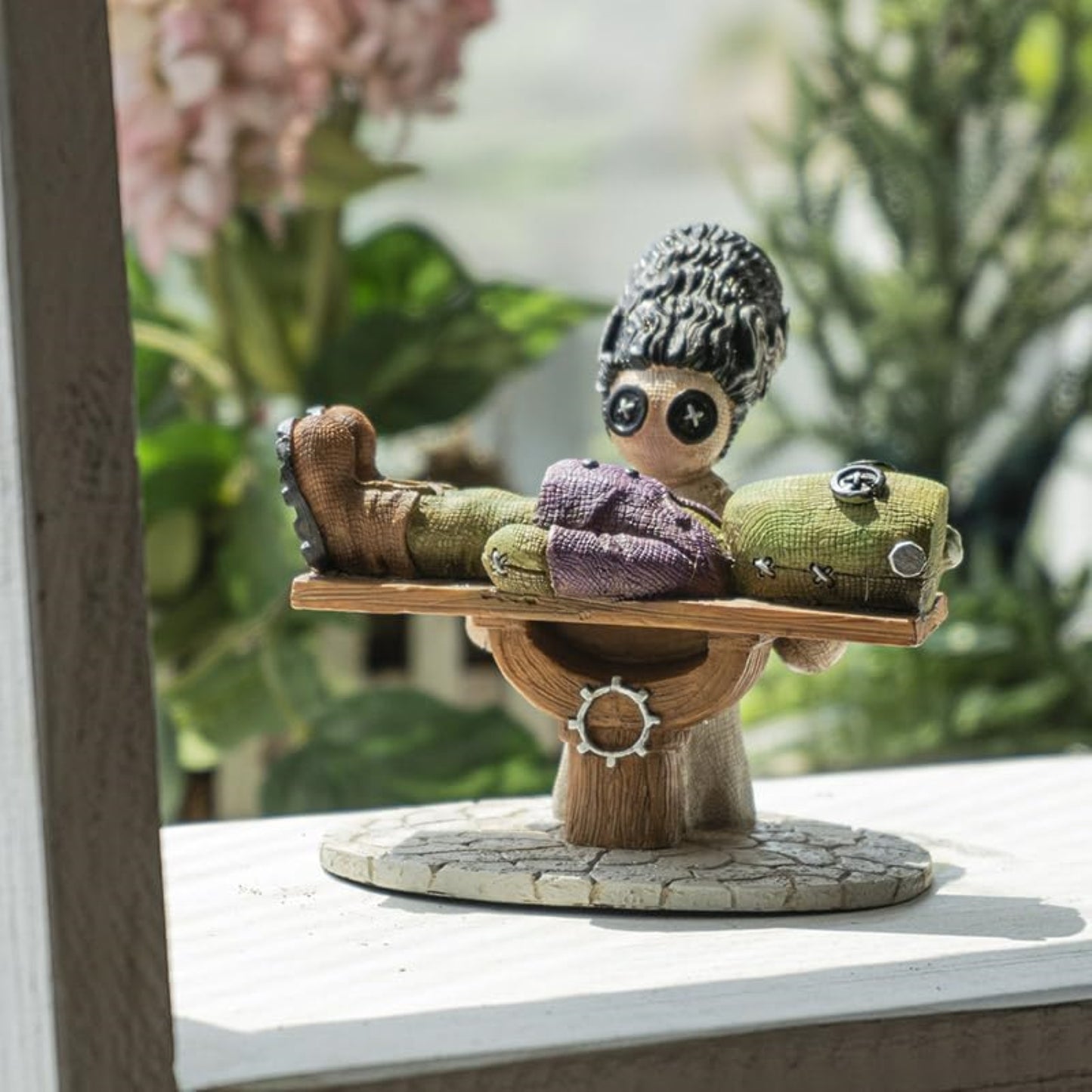 Pinhead Monsters Giving Life Frankenstein and Bride Statue Figurine 4.5 inch by Ruben Macias