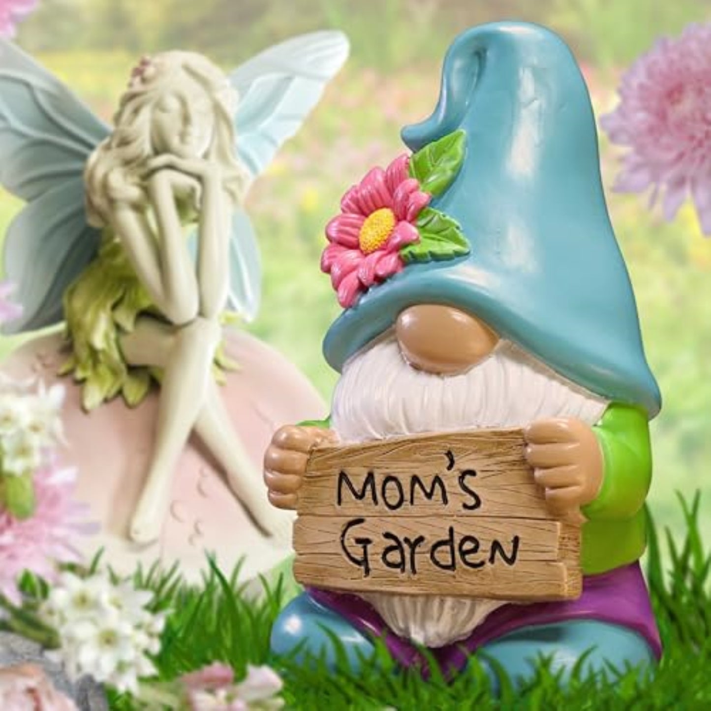 Spoontiques Mom's Garden Gnome Decorative Resin Garden Statue Indoor or Outdoor Patio Garden Accessory