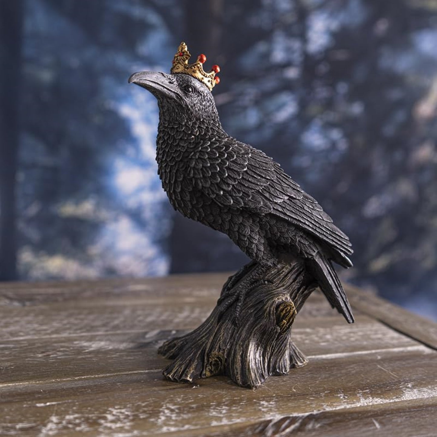 Gothic Raven King Figurine with Gold Crown Polyresin Black Birdon Tree Stump 6.5 Tall Halloween Home Decor