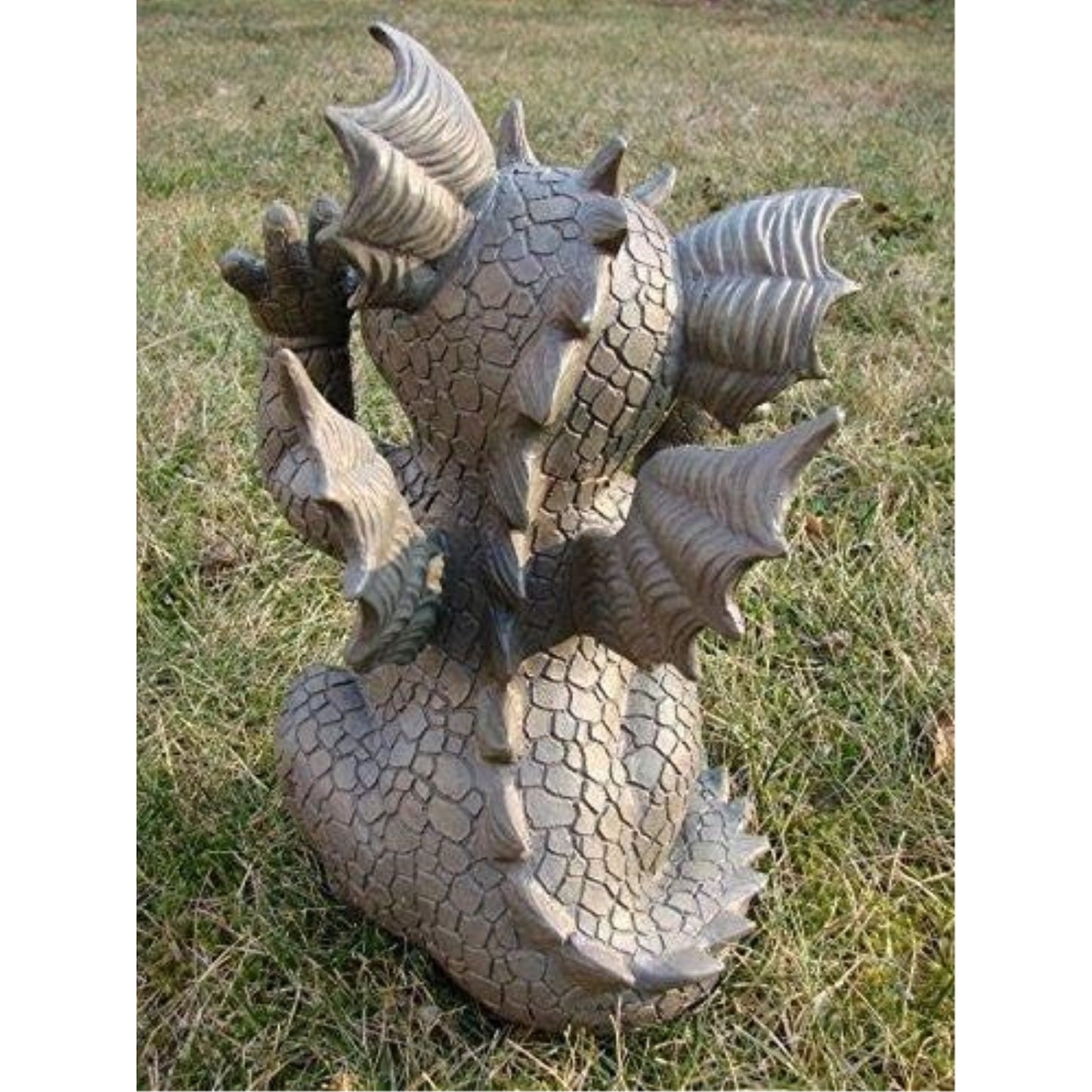 Dragon Taunting Dragon Garden Display Decorative Accent Sculpture Resin 10 Inch Tall